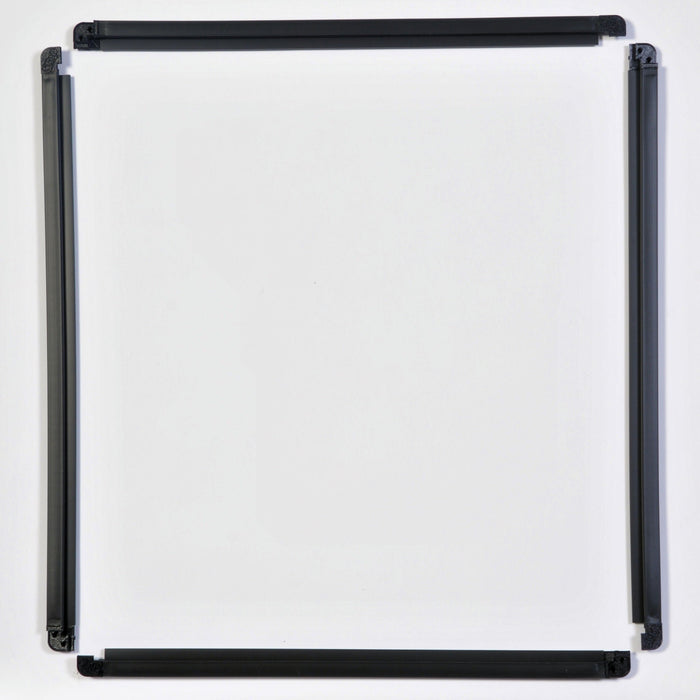 Picture of Separated Beverage-Air 516 Snap Gasket™ Corner in Black